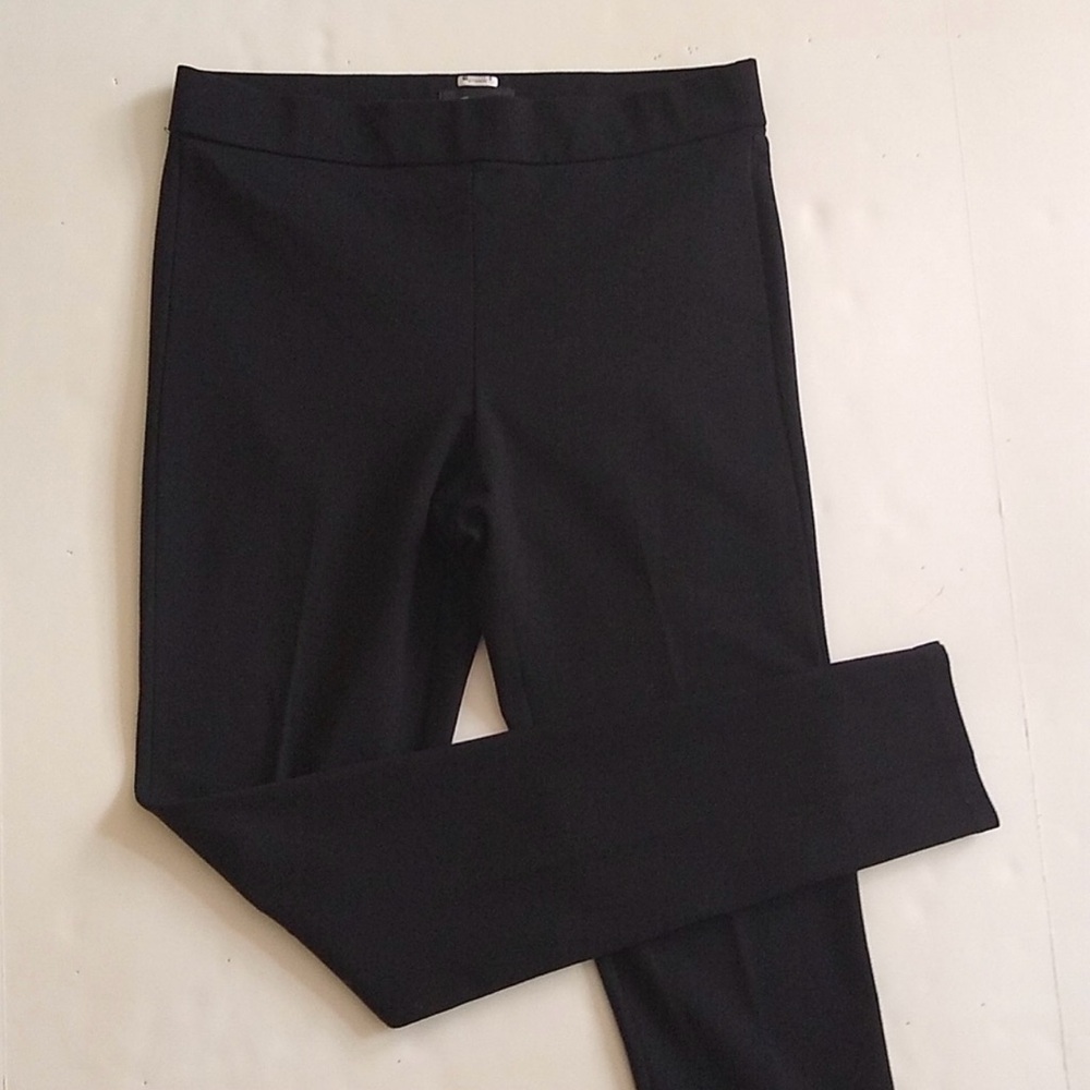 Theory black stretch pull on ankle pants M
